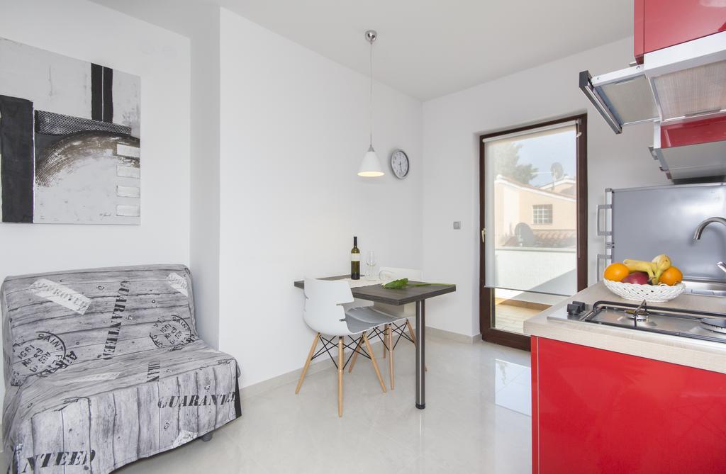 Alison Apartments Premantura Ngoại thất bức ảnh