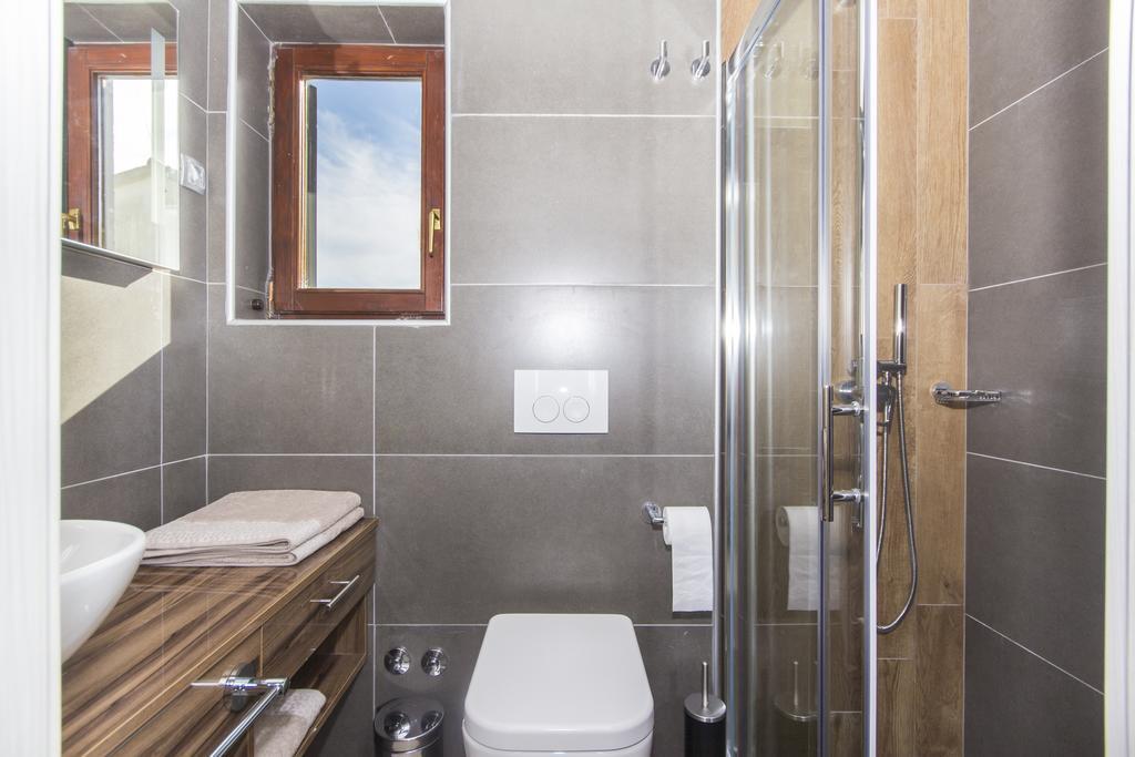 Alison Apartments Premantura Ngoại thất bức ảnh