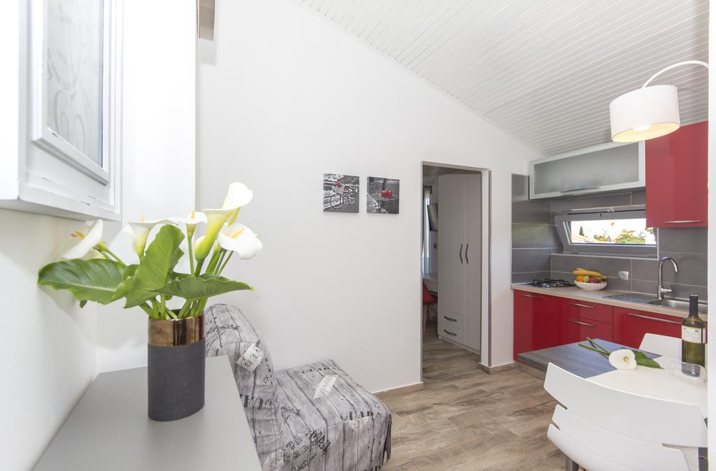 Alison Apartments Premantura Ngoại thất bức ảnh