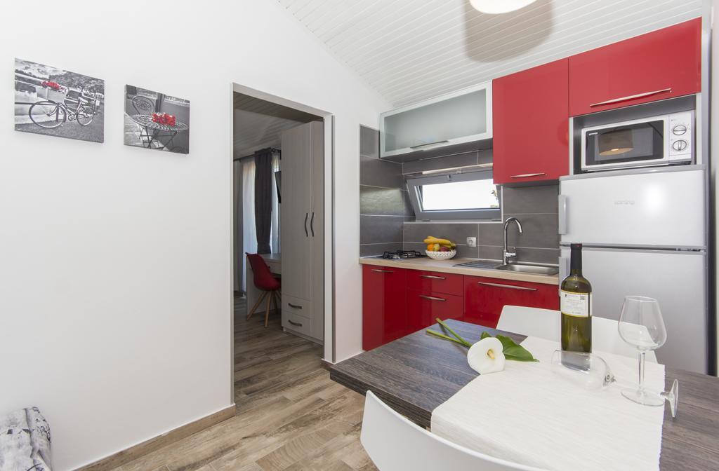 Alison Apartments Premantura Ngoại thất bức ảnh
