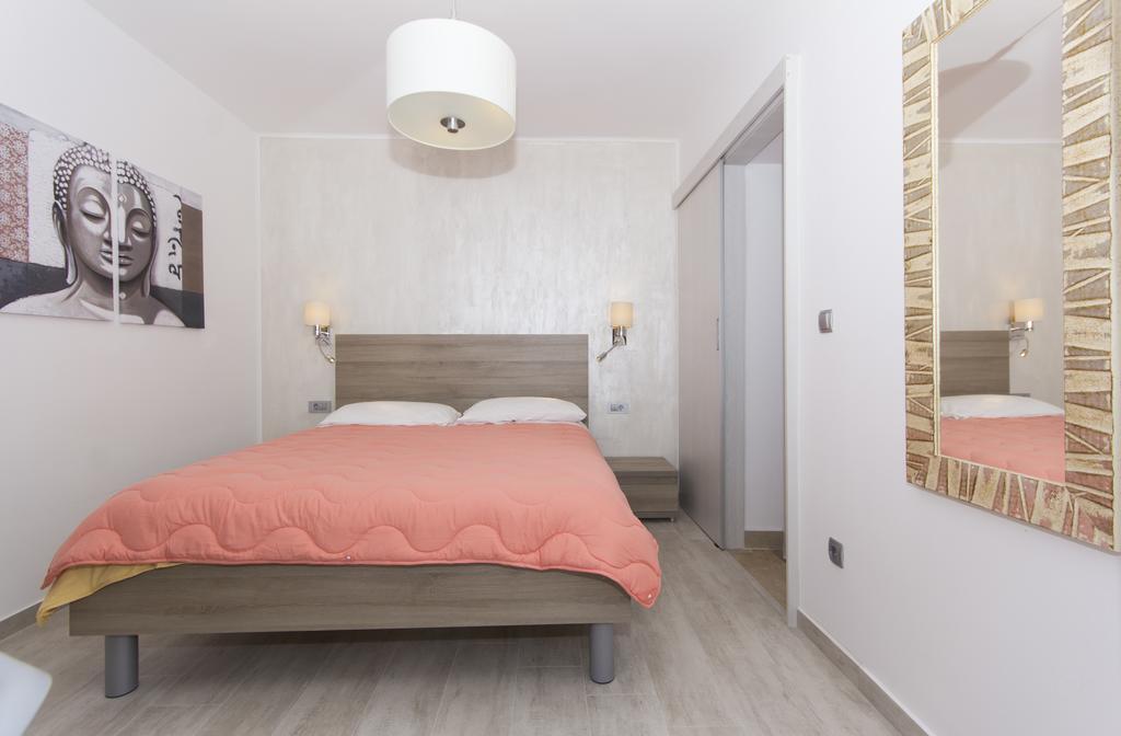 Alison Apartments Premantura Ngoại thất bức ảnh