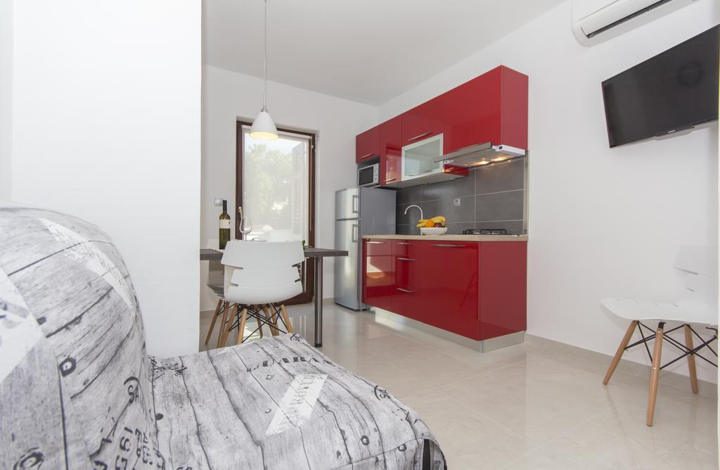Alison Apartments Premantura Ngoại thất bức ảnh